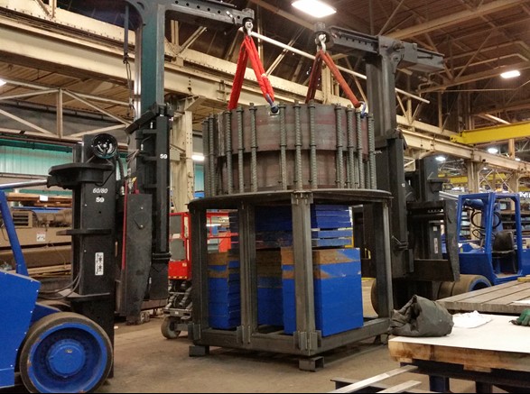 Lifting device for fabrication